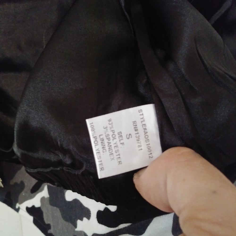 🖤 Cute Camo Jacket - Picture 4 of 6